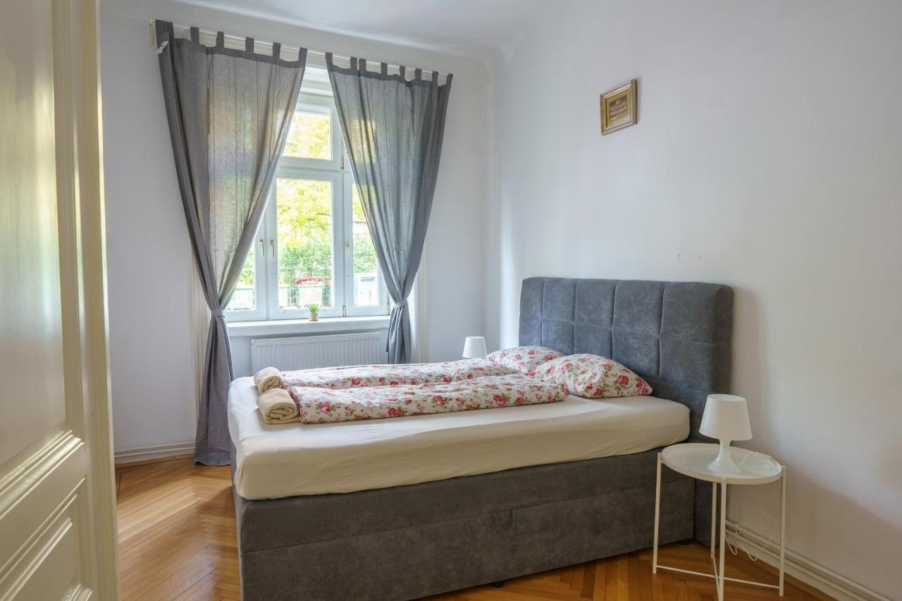 Central Living Apartments - Schoenbrunn Vienna Esterno foto