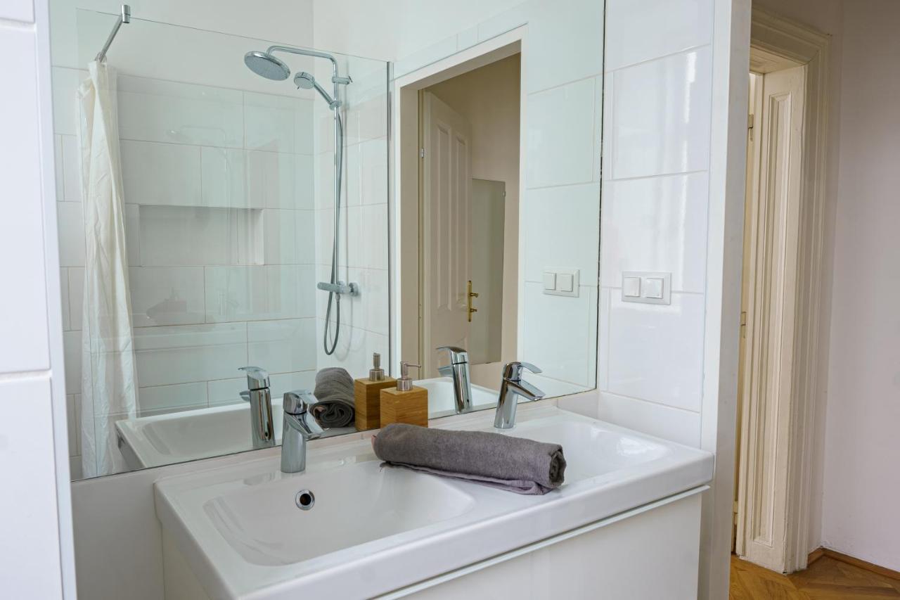Central Living Apartments - Schoenbrunn Vienna Esterno foto